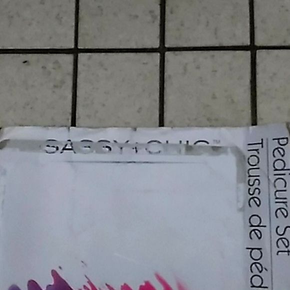 Sassy + Chic pedi set various colors - Picture 1 of 1